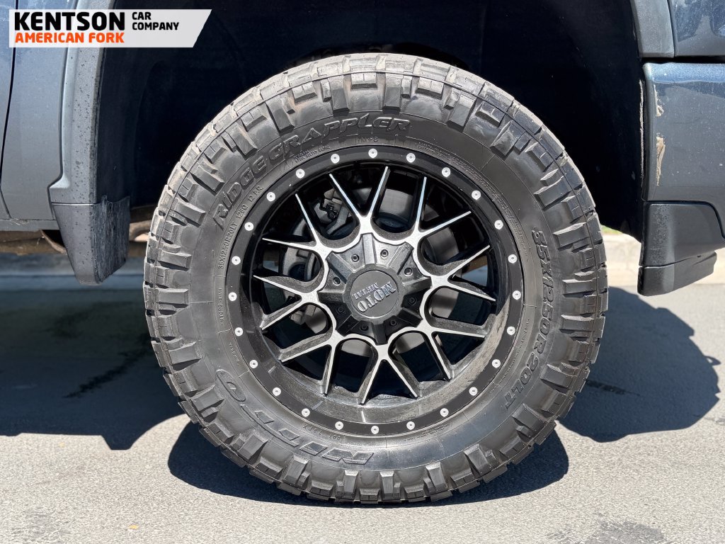 Used 2020 Chevrolet Silverado 3500 High Country w/ Z71 Off-Road Package AWD/4WD image 12