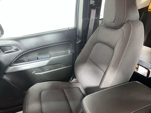 Used 2021 Chevrolet Colorado LT w/ Fleet Safety Package image 25