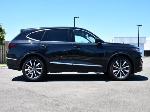 Used 2026 Acura MDX FWD w/ Technology Package image 8