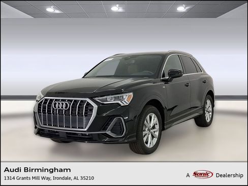 Used 2025 Audi Q3 2.0T Premium w/ Convenience Package image 1
