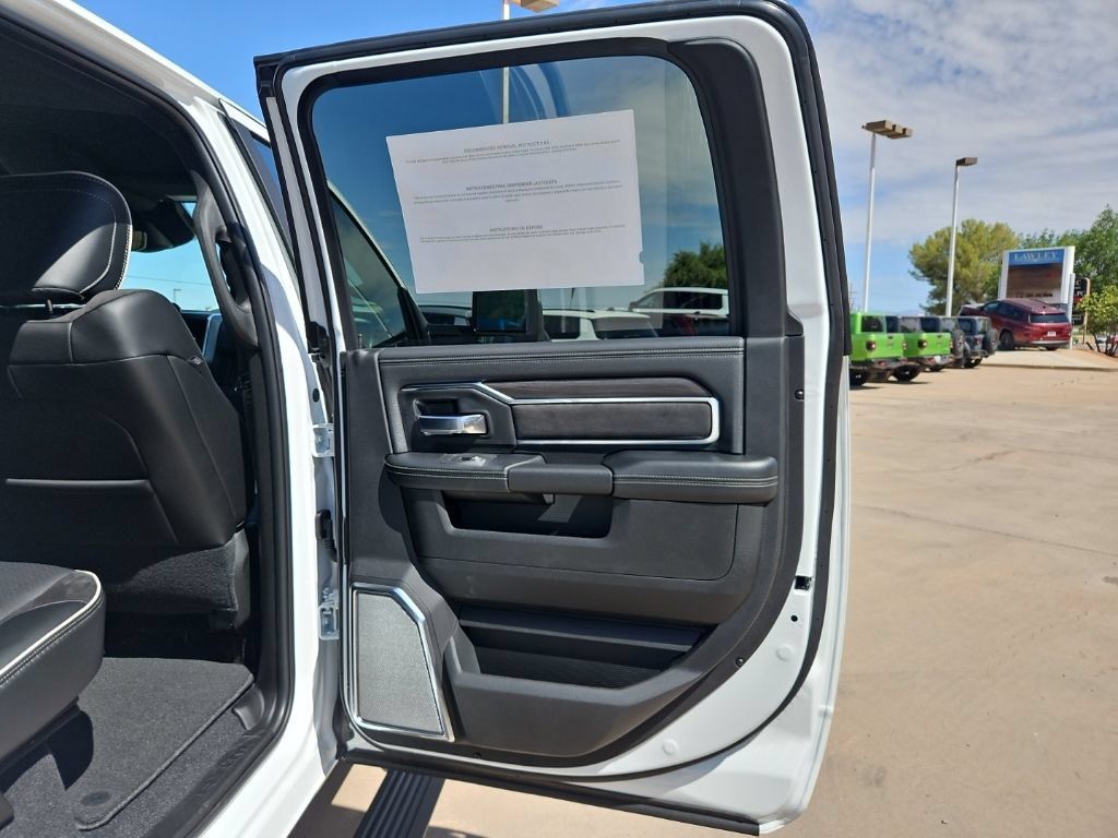 New 2026 RAM 2500 Laramie w/ Night Edition AWD/4WD image 16