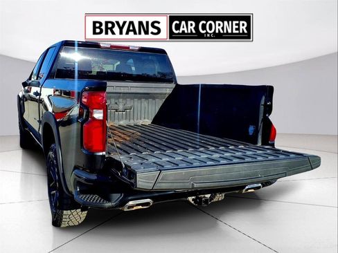 Used 2022 Chevrolet Silverado 1500 Custom Trail Boss w/ Safety Confidence Package image 21