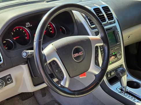 Used 2012 GMC Acadia SLT w/ LPO, 'HIT The Road' Package FWD image 19