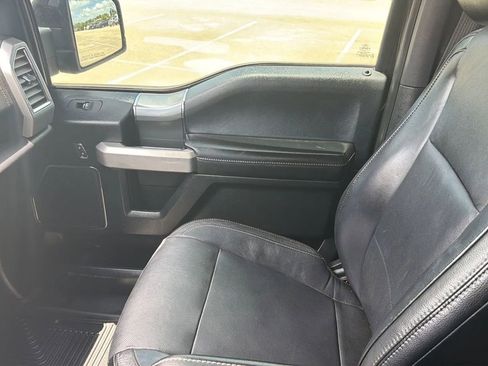 Used 2015 Ford F150 Lariat AWD/4WD image 19