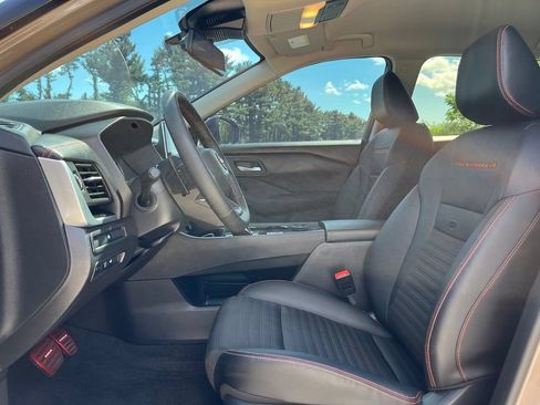 Used 2026 Nissan Rogue SV w/ Rock Creek Premium Package AWD/4WD image 15