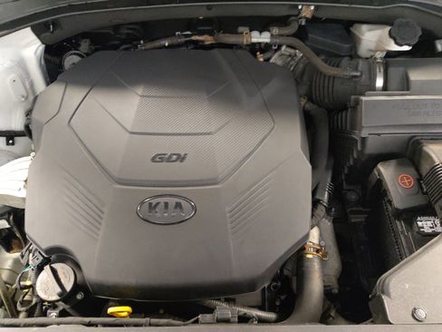 Used 2019 Kia Sorento AWD V6 image 30