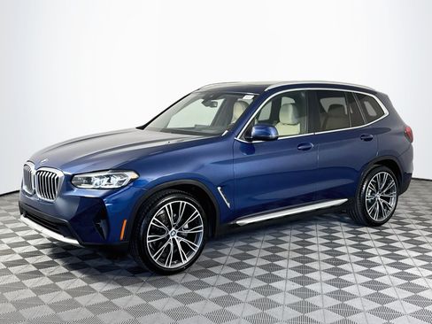 Used 2023 BMW X3 sDrive30i w/ Premium Package RWD image 4