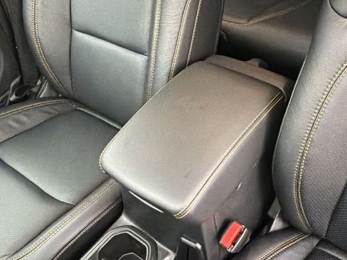 Used 2025 Jeep Wrangler Unlimited Sahara w/ Safety Group image 25