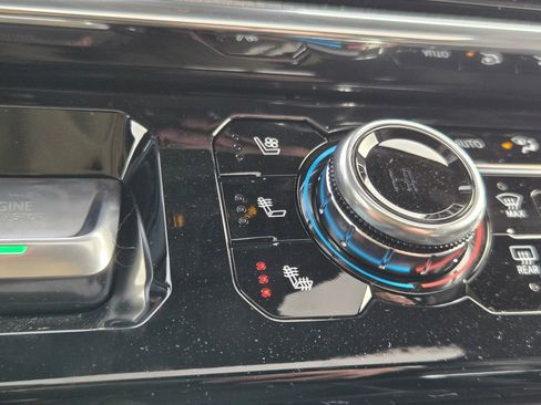 New 2025 GMC Sierra 2500 Denali w/ Denali Reserve Package image 34