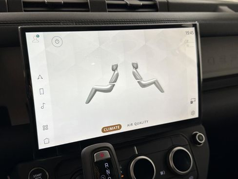 New 2026 Land Rover Defender 110 X-Dynamic SE image 15