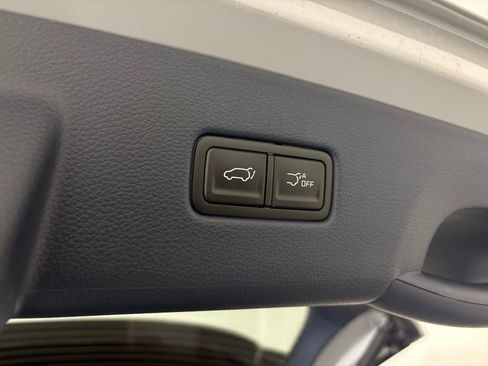 New 2026 Kia Carnival EX image 43