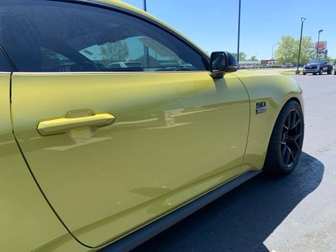 Used 2025 Ford Mustang GT Premium RWD image 16