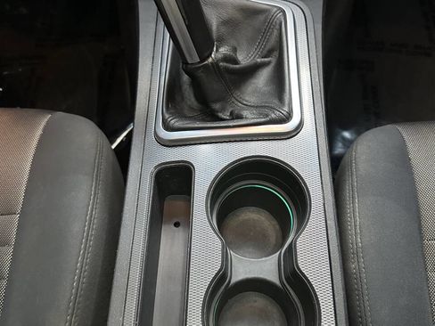 Used 2012 Dodge Challenger R/T image 25