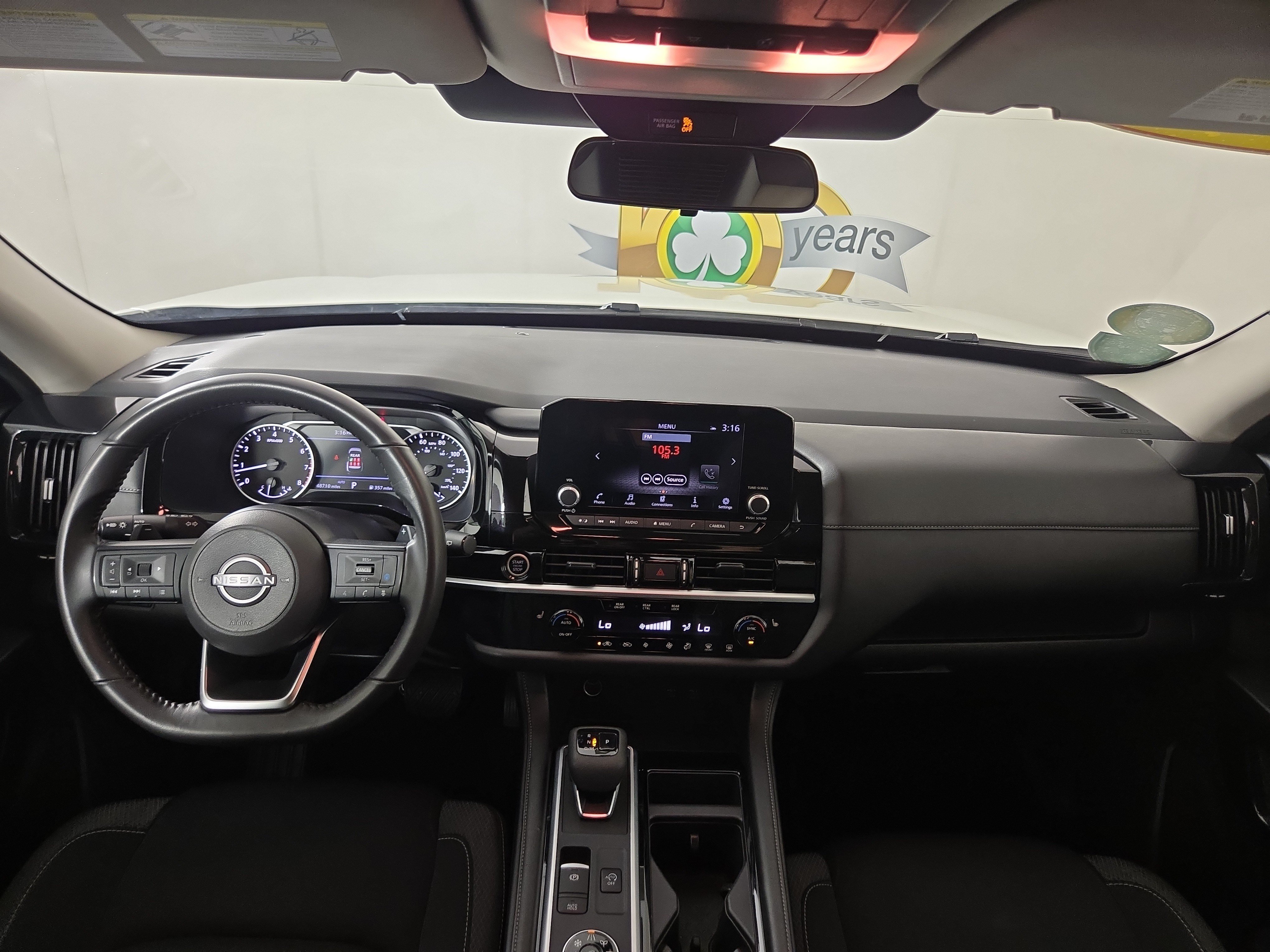 Used 2024 Nissan Pathfinder SV AWD/4WD image 14