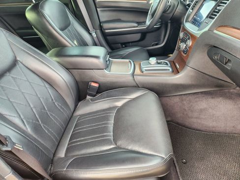 Used 2018 Chrysler 300 C w/ Sun, Sound & Nav Package image 14