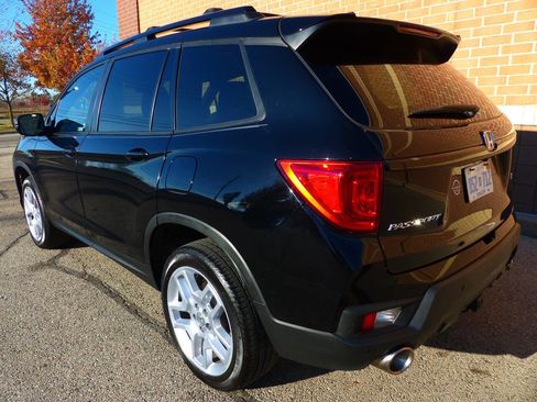 Used 2024 Honda Passport EX-L image 7