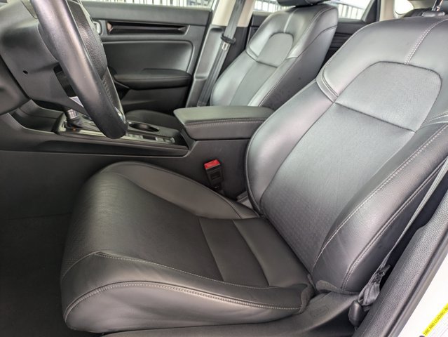 Used 2024 Honda Civic EX-L image 11