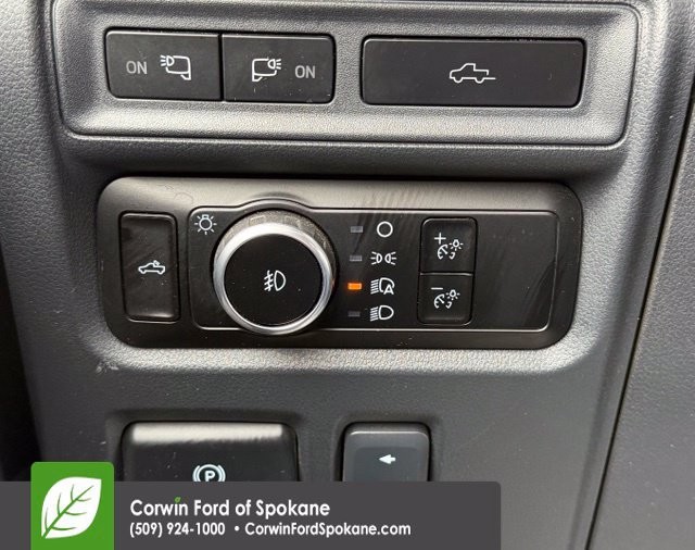 Used 2023 Ford F150 Lariat w/ Equipment Group 502A High AWD/4WD image 27