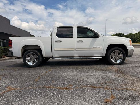 Used 2009 GMC Sierra 1500 SLE w/ Power Pack Plus RWD image 7