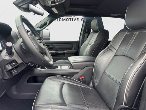 Used 2024 RAM 3500 Limited w/ Night Edition image 27