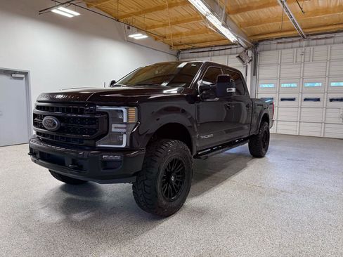 Used 2020 Ford F250 Lariat AWD/4WD image 2