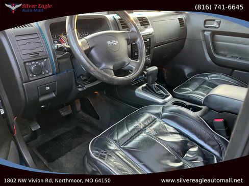 Used 2007 HUMMER H3 image 6