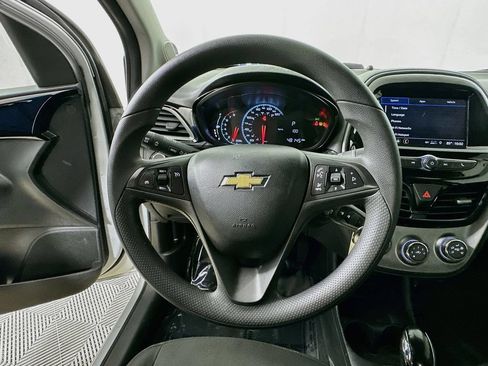 Used 2021 Chevrolet Spark LT FWD image 13