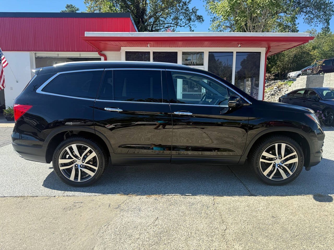 Used 2016 Honda Pilot Elite image 5