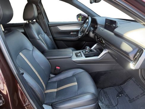 Used 2024 MAZDA CX-90 Plug-In Hybrid w/ Premium Plus AWD/4WD image 12