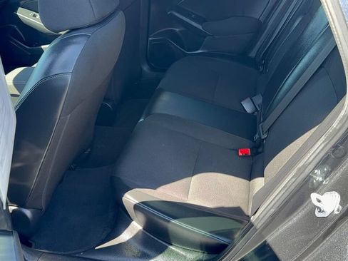 Used 2025 Honda Civic Sport image 11