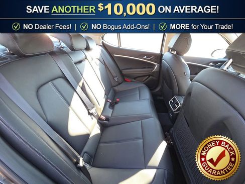 Used 2025 Genesis G70 2.5T image 23