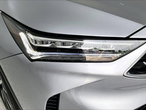 Certified 2026 Acura MDX FWD w/ Technology Package image 38