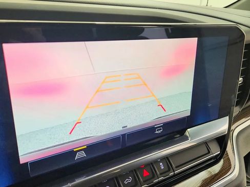 Used 2022 Chevrolet Silverado 1500 LT image 29