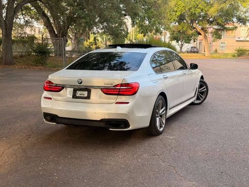 Used 2016 BMW 740i RWD image 5