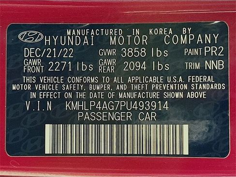 Used 2023 Hyundai Elantra Limited w/ Cargo Package image 35