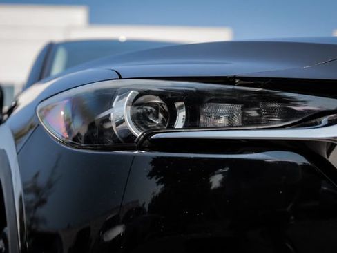 Used 2017 MAZDA CX-5 Touring FWD image 8