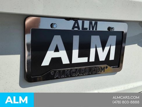 Used 2025 Nissan Altima 2.5 SV FWD image 12