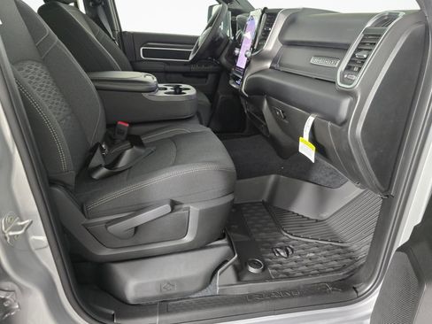 New 2026 RAM 2500 Big Horn AWD/4WD image 41