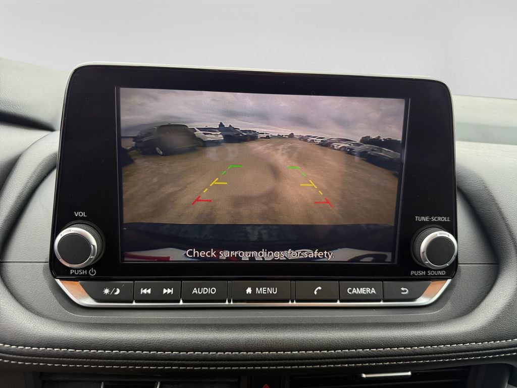 Used 2025 Nissan Rogue SV AWD/4WD image 27