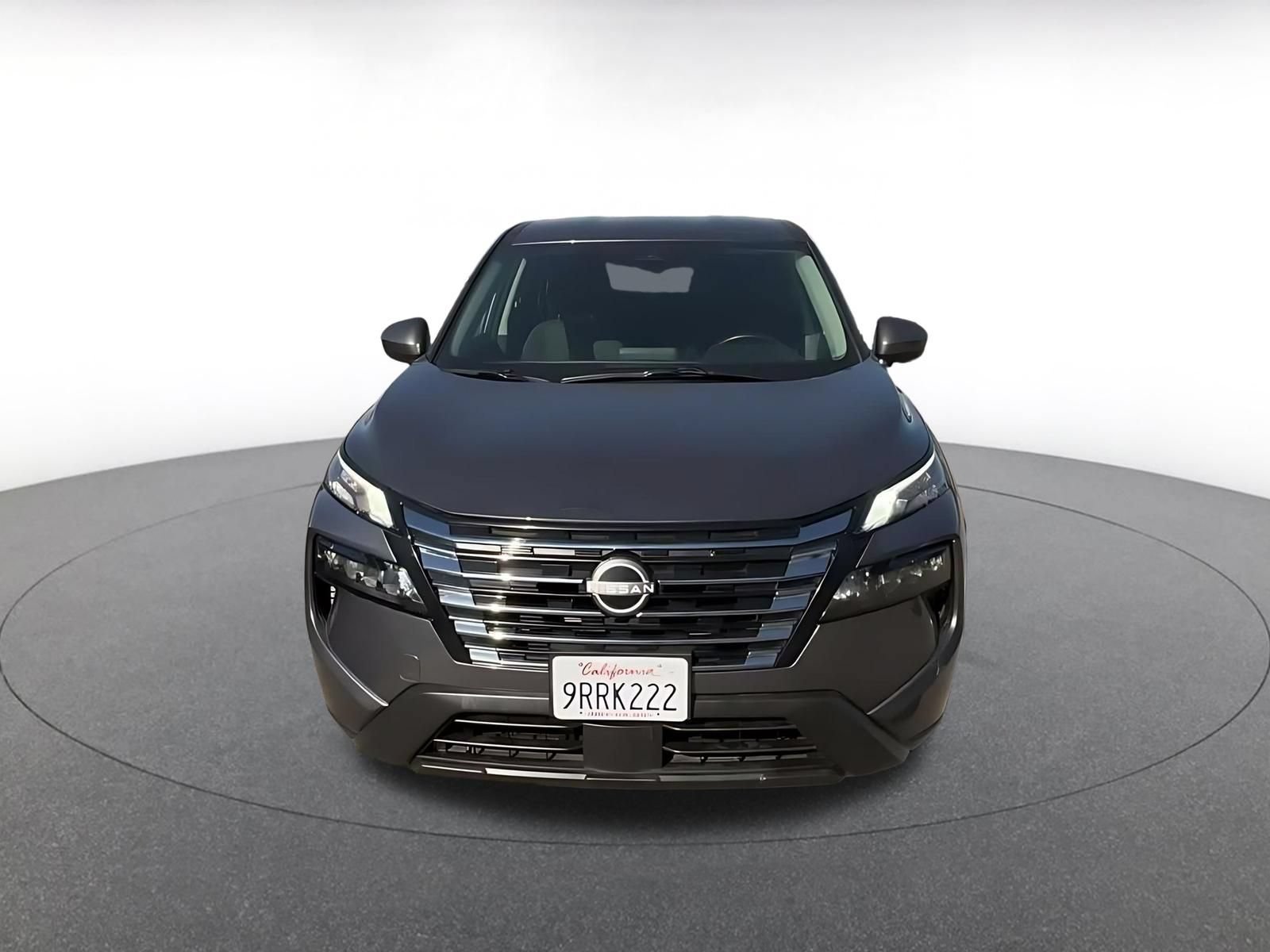 Used 2025 Nissan Rogue SV AWD/4WD image 4