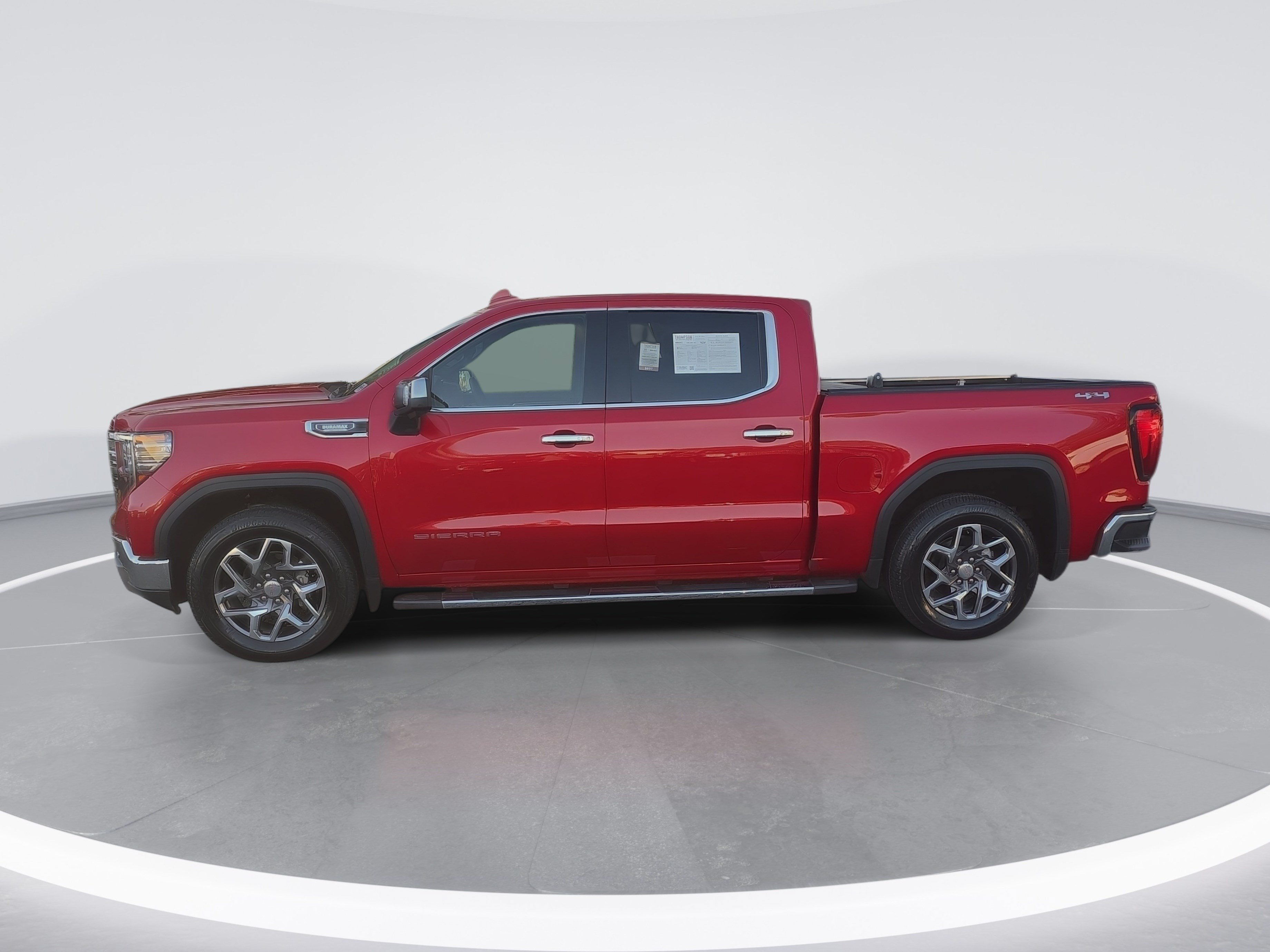 Used 2025 GMC Sierra 1500 SLT w/ SLT Premium Plus Package AWD/4WD image 6