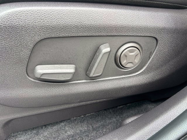 Certified 2026 Kia Carnival SX Prestige FWD image 36