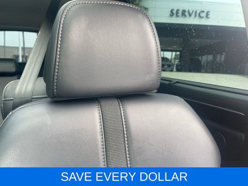 Used 2023 Honda Pilot Touring image 22