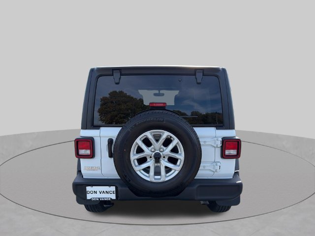 Used 2023 Jeep Wrangler Unlimited Sport AWD/4WD image 4