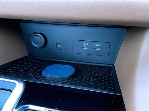 New 2026 Nissan Pathfinder Platinum image 18