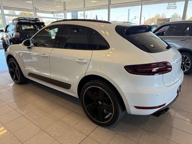 Used 2016 Porsche Macan Turbo AWD/4WD image 5