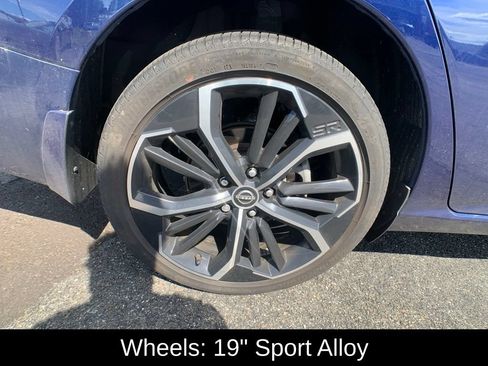 Used 2023 Nissan Altima 2.5 SR AWD/4WD image 30