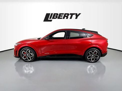 Used 2022 Ford Mustang Mach-E GT image 4