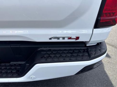 New 2026 GMC Canyon AT4 image 10