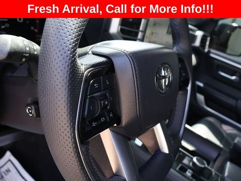 Used 2025 Toyota Tundra Platinum AWD/4WD image 17